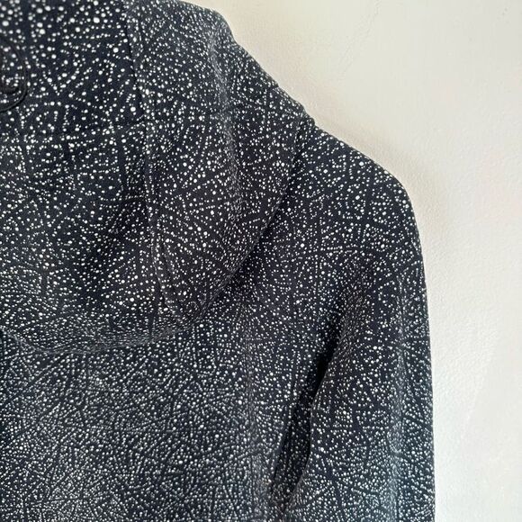 Lululemon Athletica Women’s Night View Scuba Full Zip Hooded Jacket - Picture 11 of 13